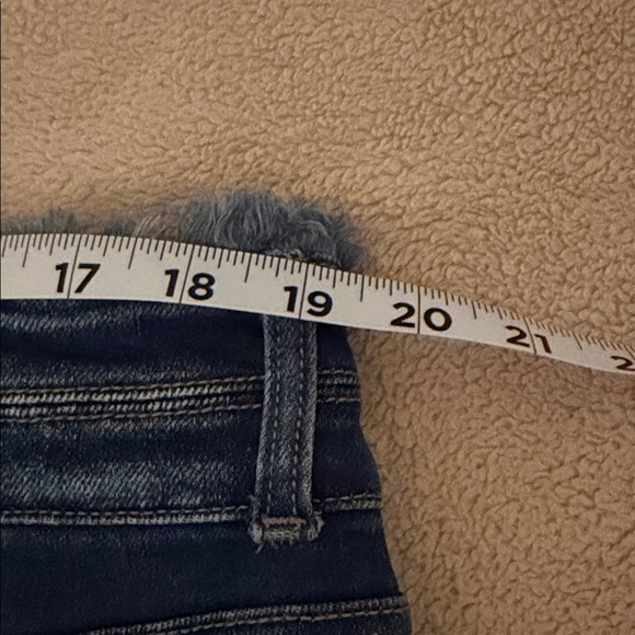 KanCan shorts - Picture 5 of 5